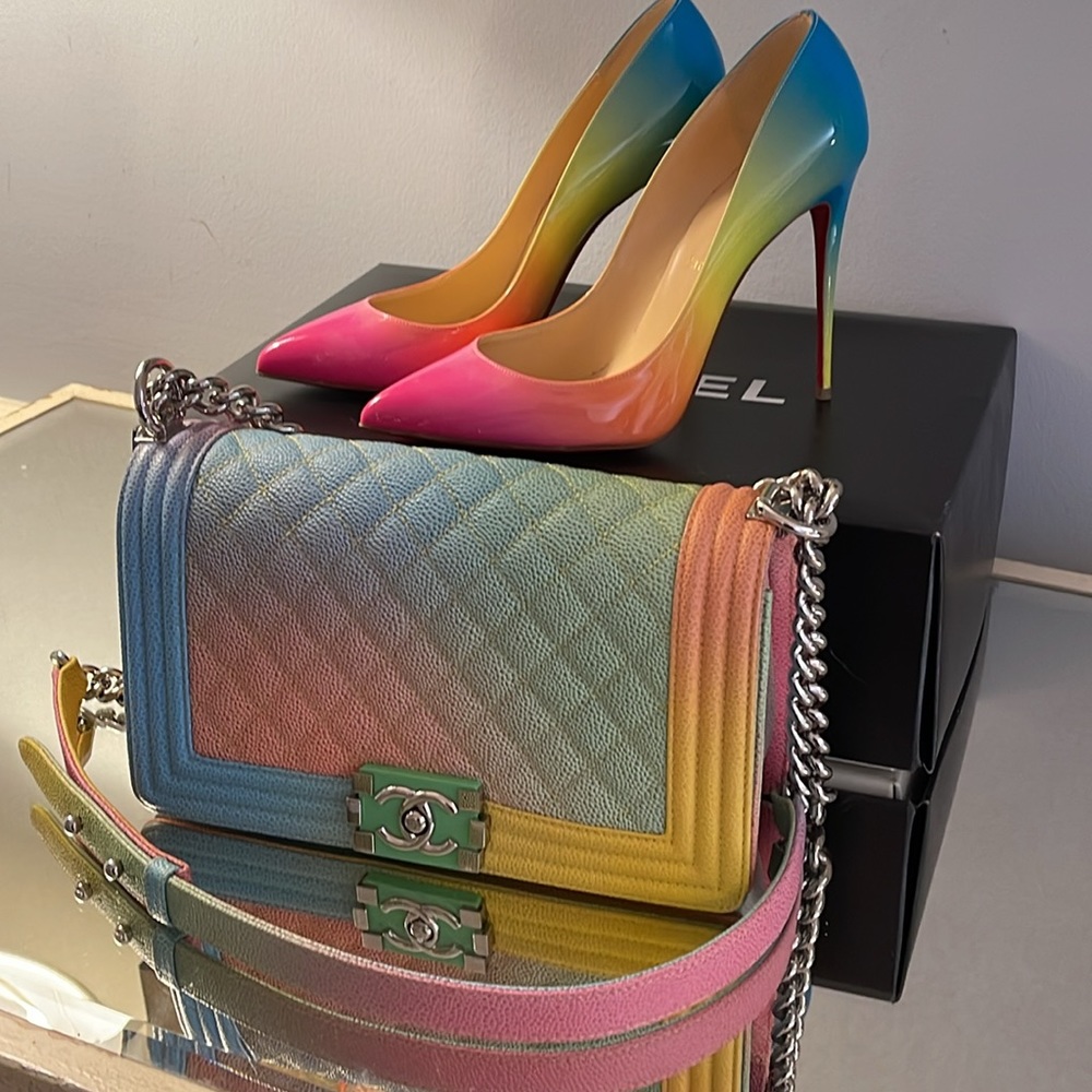 Chanel Medium 2017 Rainbow Boy Bag Perfect Colors! 🌈 - Picture 3 of 16